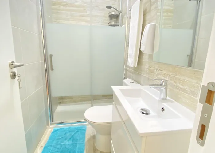 Pensjonat Faro Guest House 3*