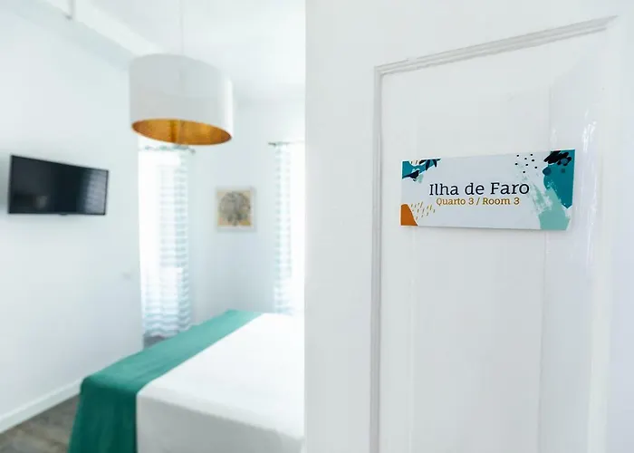 Faro Guest House 3*