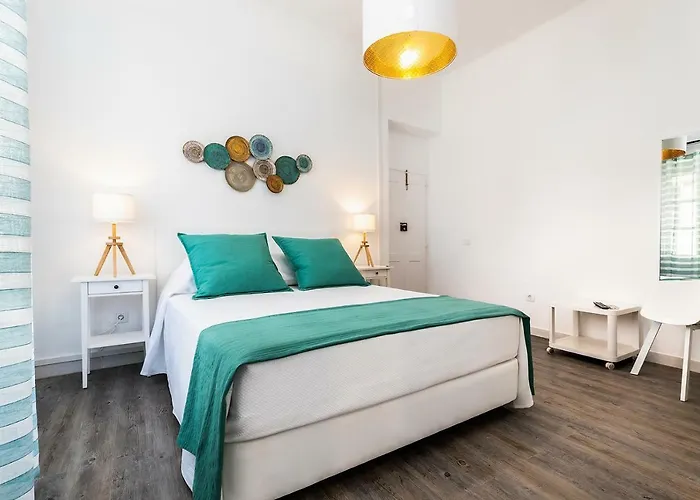 Faro Guest House Pensjonat 3*