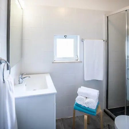 Πανσιόν Faro Guest House